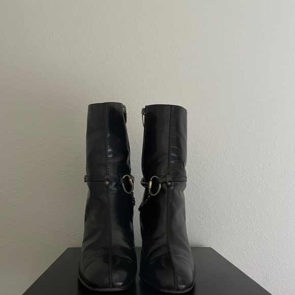 Colin Stuart Black leather bootie - Picture 4 of 6